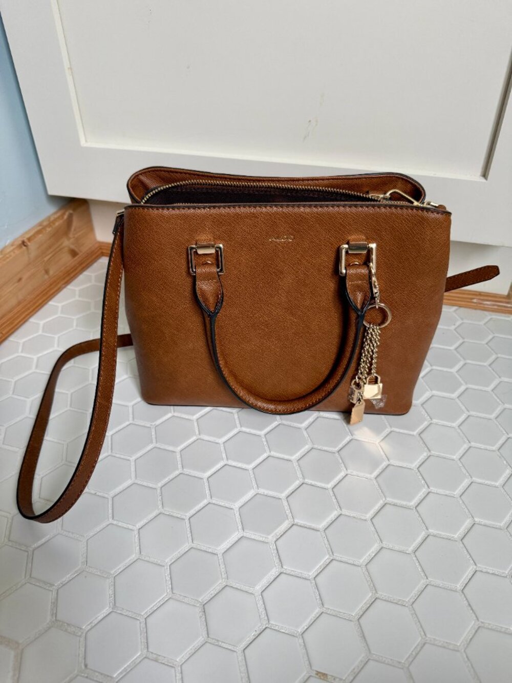 ALDO Cognac Brown Structured Satchel Tote Crossbody Bag Gold Hardware Work Bag - Picture 2 of 8